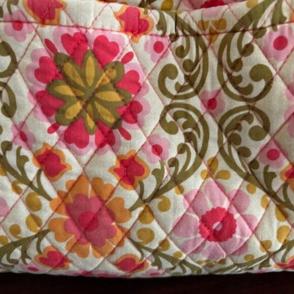 Vera Bradley Large Miller Tote - Retired Folkloric Pattern - Picture 7 of 8